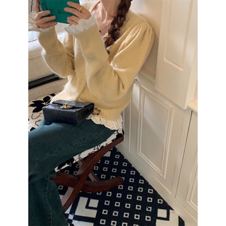 Áo cardigan len viền ren