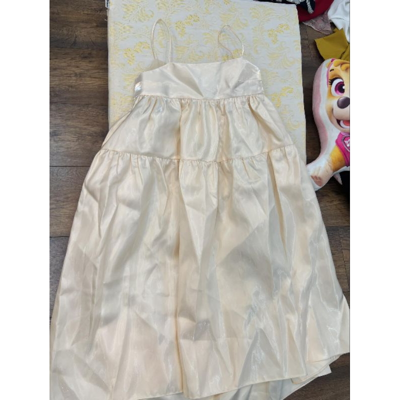 Thanh lý váy Vananh Scarlett