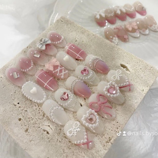 Nailbox design _ móng tay giả thiết kế theo yêu cầu _ móng úp sang chảnh nhiều phong cách _ nail tết