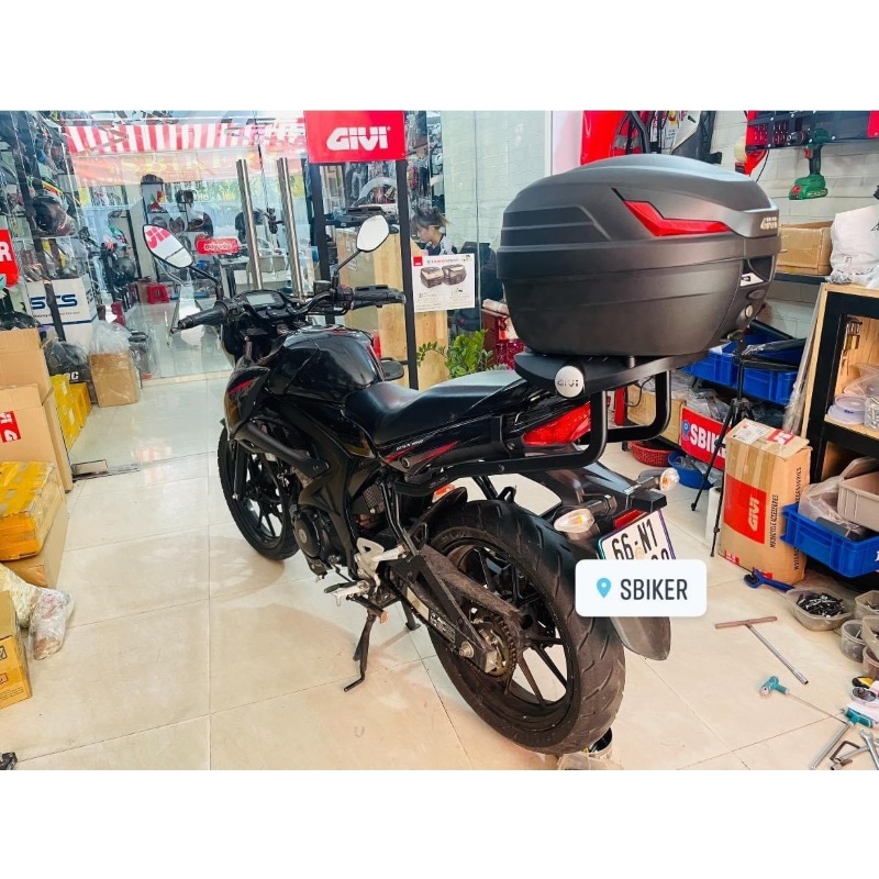 Thùng GIVI E26n E26Nx Chính Hãng 26lít - Tạng Kèm Đế + Móc Đeo Khóa