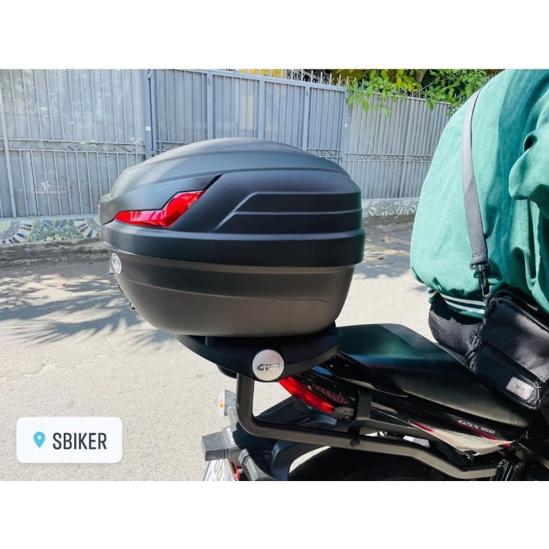 Thùng GIVI E26n E26Nx Chính Hãng 26lít - Tạng Kèm Đế + Móc Đeo Khóa