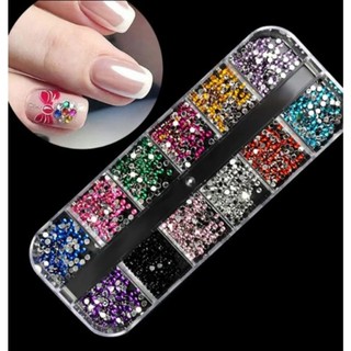 đá nhựa khay 12 mầu ( phụ kiện nail mi )