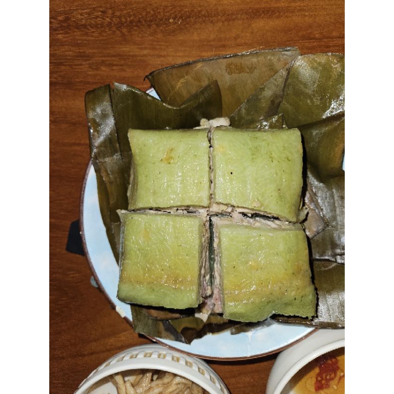 bánh chưng nhân hạt điều