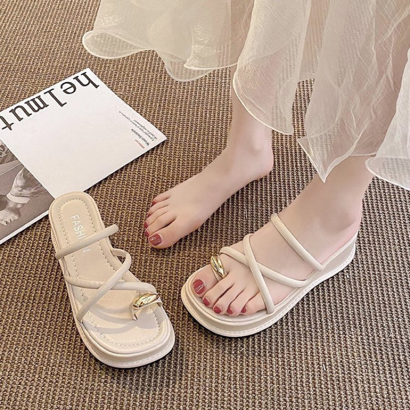 Dép xuồng đế PU xỏ ngón mắt ngọc dây đan X6