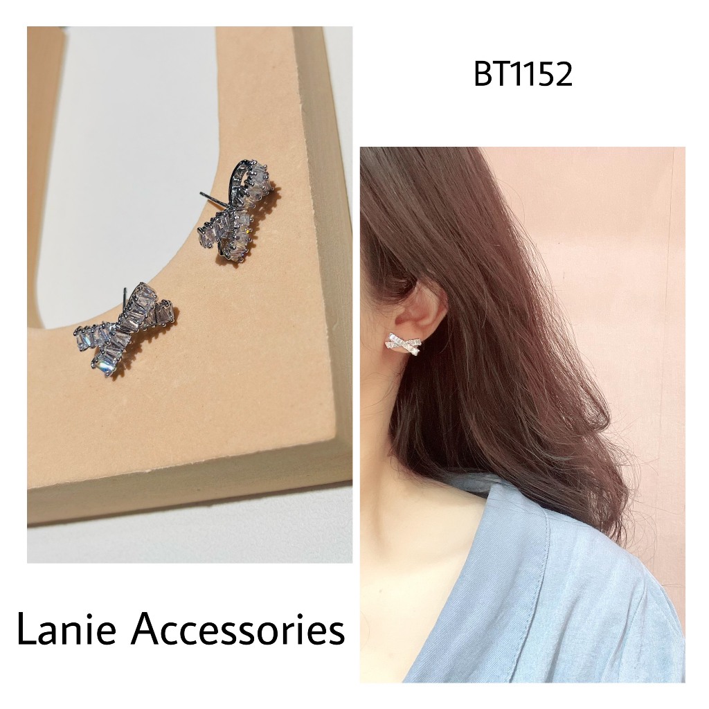 Lanie Accessories/ Bông tai nơ titan mix bạc BT1152