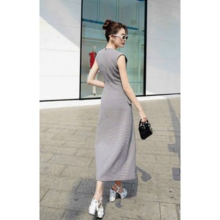 ĐẦM ÔM DÀI ZICZAC CỔ VUÔNG