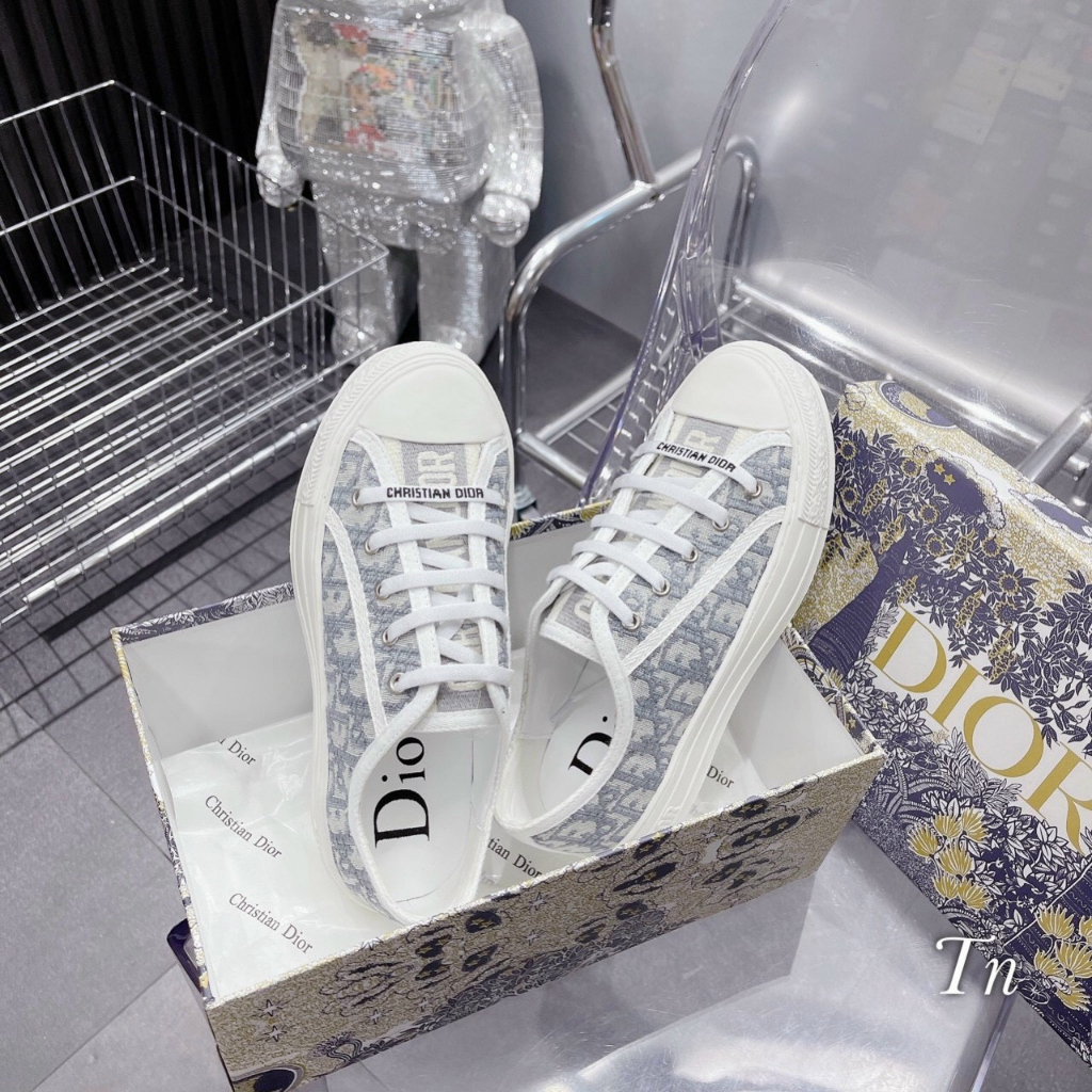 Giày hotrend Đủ Size Nam Nữ Full Box_HT_Sneacker