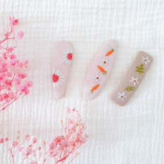 [ Tiệm Tháng Tư ] Kẹp Tóc Thêu Handmade