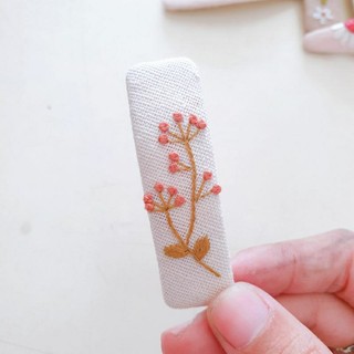 [ Tiệm Tháng Tư ] Kẹp Tóc Thêu Handmade