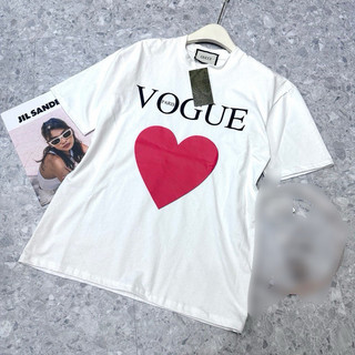 ÁO PHÔNG TIM ĐỎ CHỮ VOGUE