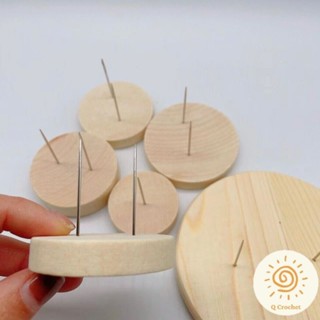 Chân đế gỗ cắm thú bông, búp bê size 5cm