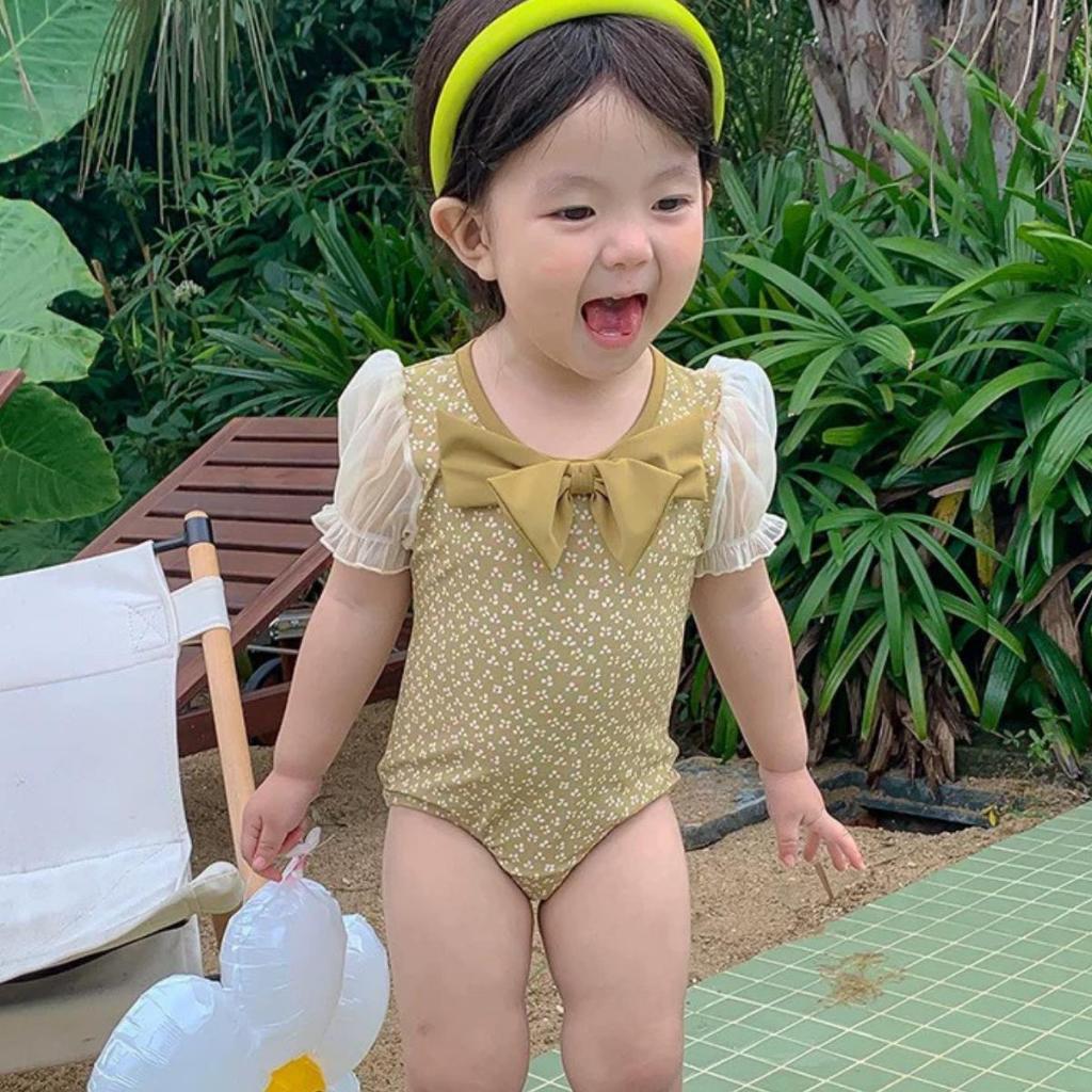 Bộ Bơi Liền Họa Tiết Hoa Cho Bé Gái 1-7 Tuổi