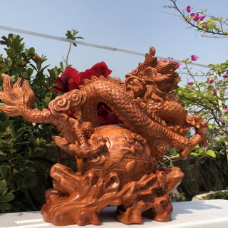 Tượng con rồng gỗ hương