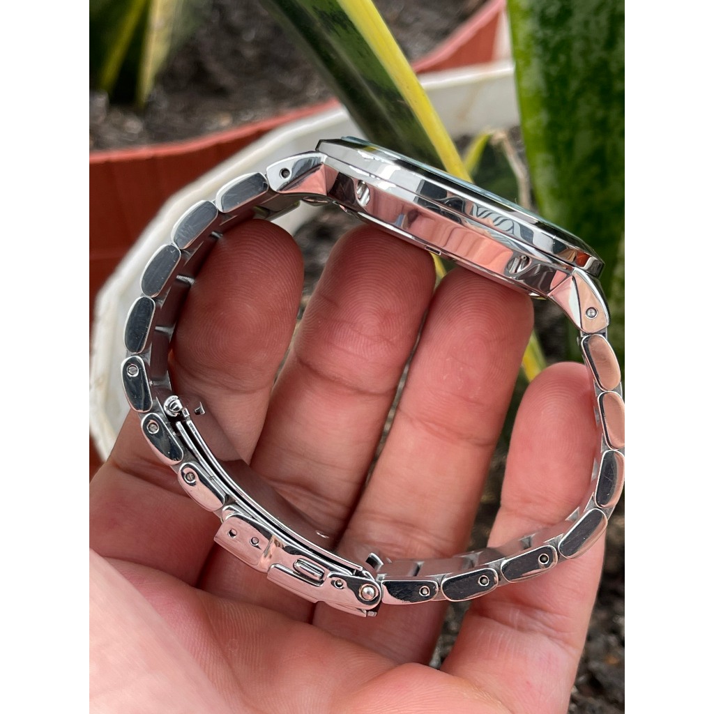 Đồng hồ nam Nixon mặt sọc chạy pin hàng Nhật