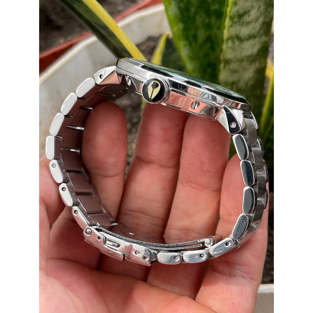 Đồng hồ nam Nixon mặt sọc chạy pin hàng Nhật