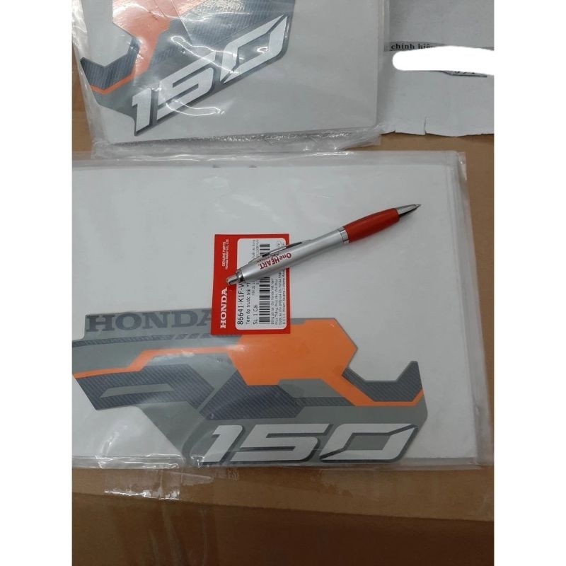 Tem ốp trước tem yếm ab 2021---2022 150  phiên bản giới hạn air blade 2021----2022 .150 honda