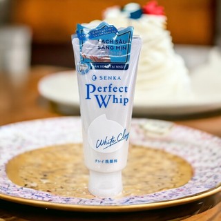 Sữa rửa mặt đất sét trắng Senka Perfect Whip Clay sạch sâu sáng mịn 120g