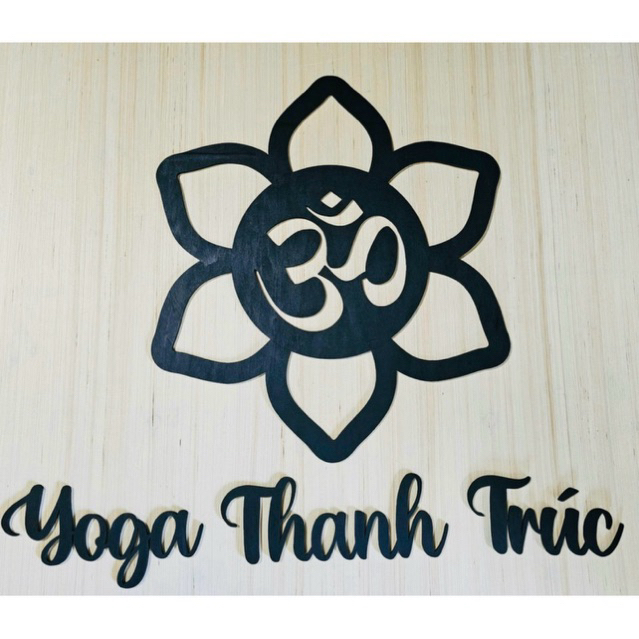 Trang trí phòng tập Yoga và phòng Thiền từ hoa gỗ chữ Om, bộ chữ tên theo yêu cầu