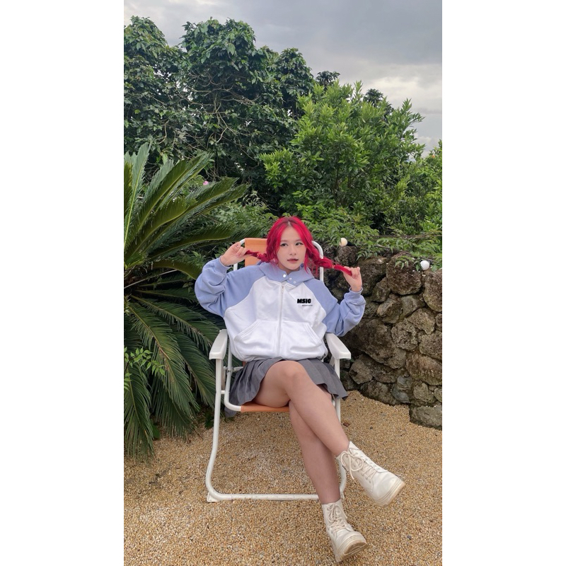 Áo khoác Hoodie zip-MOM SAYS I'M COOL- tay phối màu form boxy