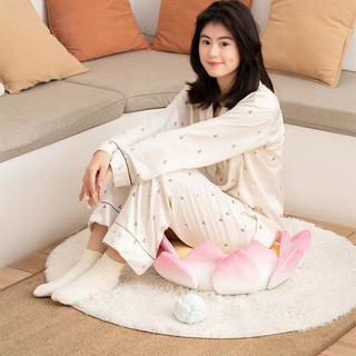 ĐỆM ĐÀI SEN