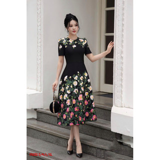 Váy đen hoa chân tiểu thư dáng xoè dài váy 106cm