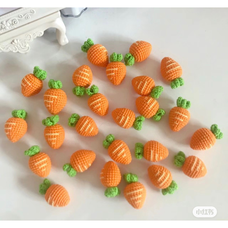 [MÓC KHOÁ LEN] cà rốt, móc khoá len handmade