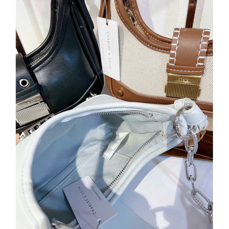 Cê ka Kẹp Nách Khóa Phối Kèm Dây Dài Đeo Chéo Sẵn 2 Màu Đen - Nâu