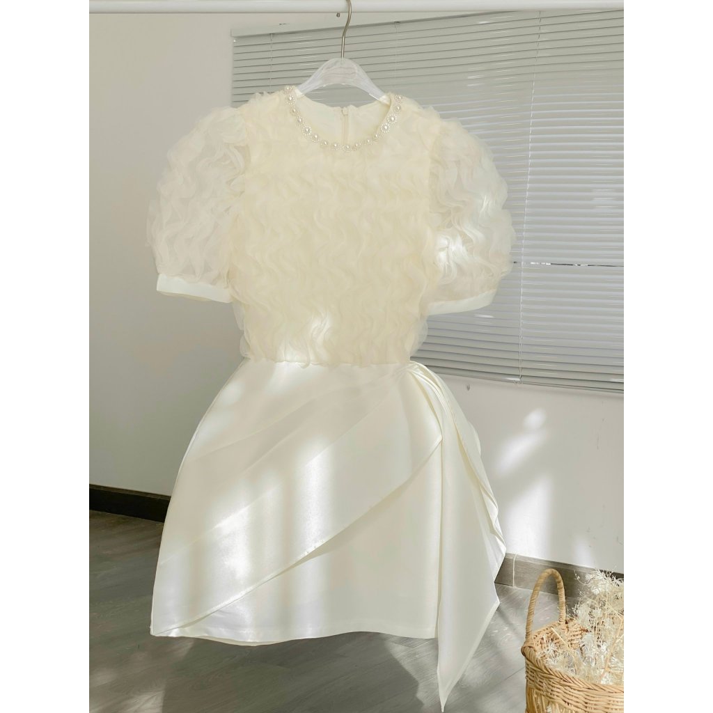 Đầm dự tiệc cổ tròn đính chuỗi sang trọng Stella Dress | BigBuy360 - bigbuy360.vn