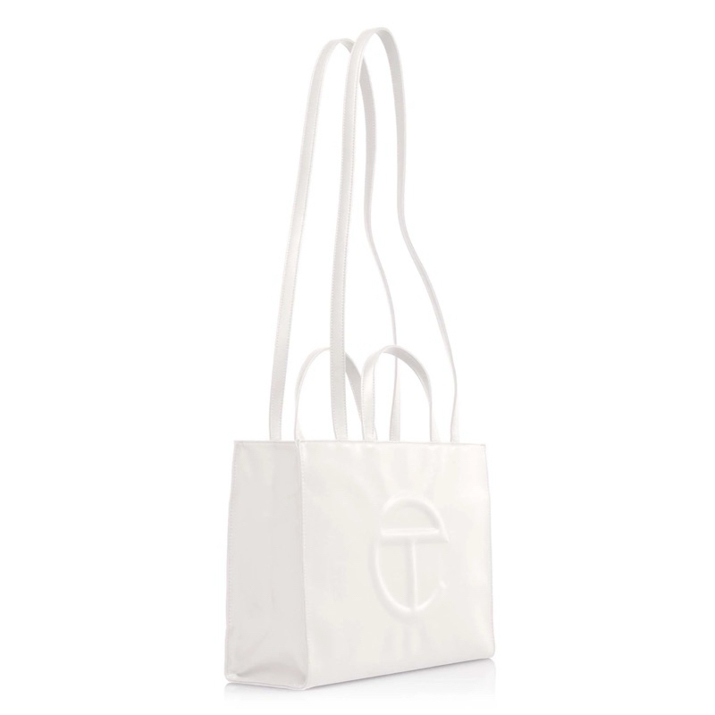 CHÍNH HÃNG - TÚI TELFAR WHITE BAG - MEDIUM M SIZE (38x28x13cm) - TÚI ĐEO CHÉO TELFAR MÀU TRẮNG
