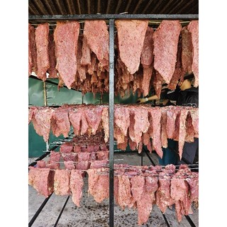 Thịt lợn gác bếp 1kg, tặng chẳm chéo.
