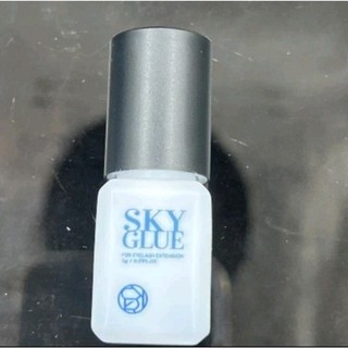 Keo nối mi Sky Glue(vỏ trắng)