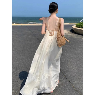 Váy Maxi Trắng 2 Dây Hở Lưng
