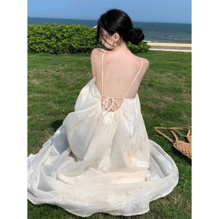 Váy Maxi Trắng 2 Dây Hở Lưng