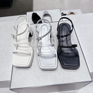 Sandal mũi vuông đế cao 4cm cực xinh chuẩn QCCC