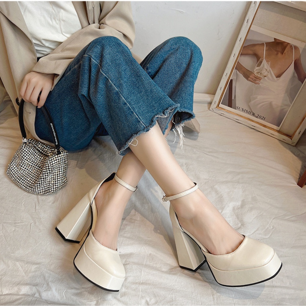 Giày cao gót nữ Barbie da lì đế vuông cao 12cm hai màu trắng kem, đen