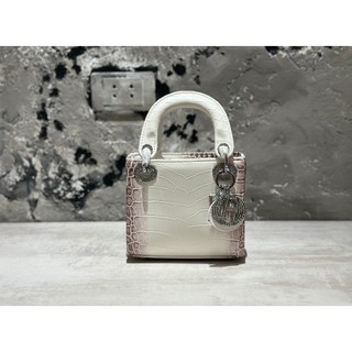 TÚI CD LADY BẠCH TẠNG SZ17 TAG ĐÁ