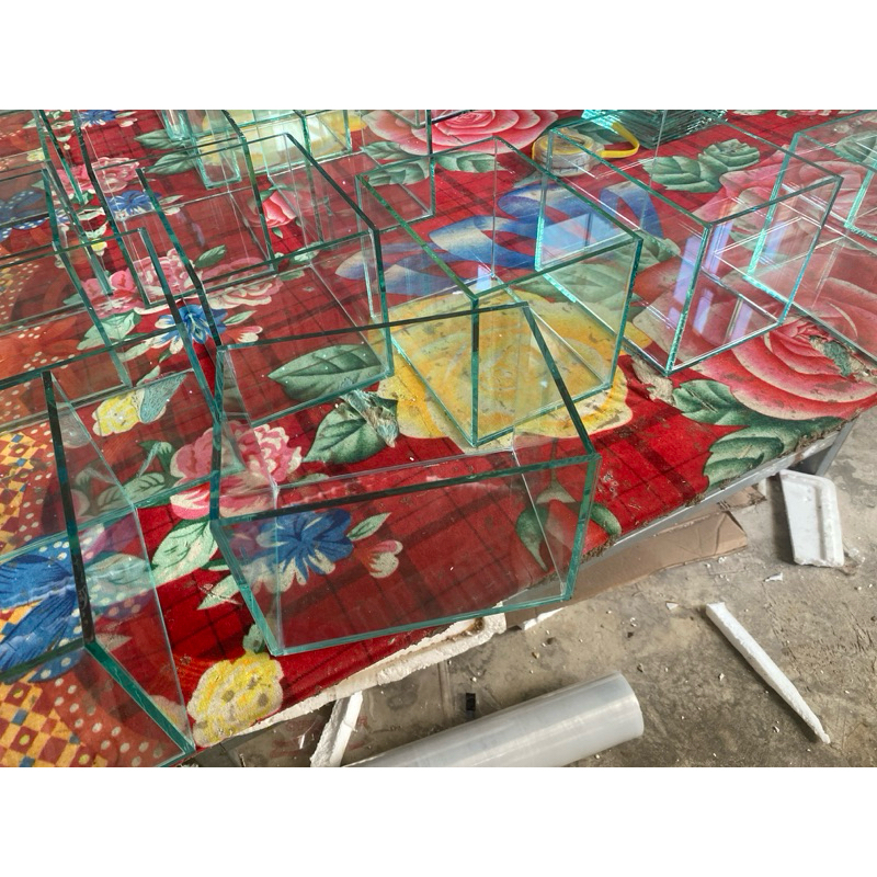 Bể cá mini 18x13x15