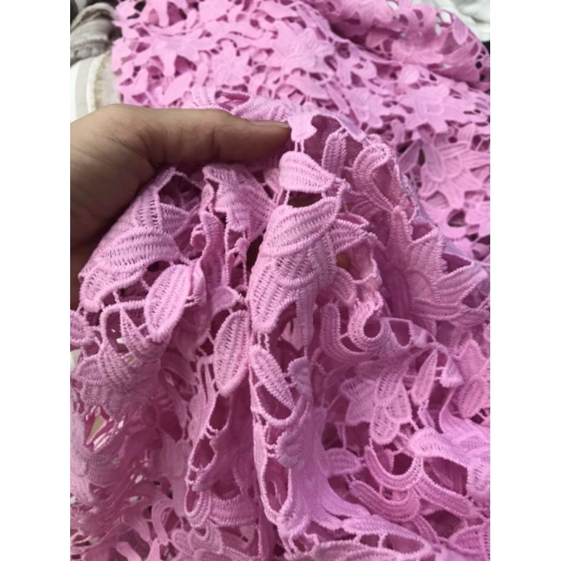vải ren chỉ màu hồng phấn dày co dãn nhẹ _( khổ 1m1)may đầm váy thiết kế vv