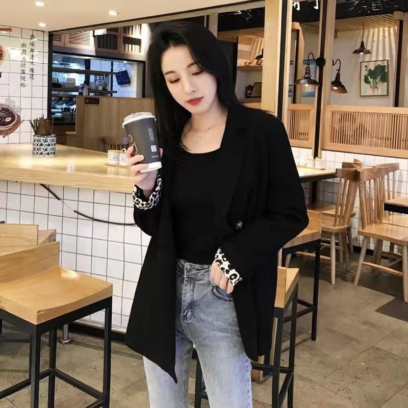 Áo Khoác Blazer Nữ Màu Đen Phom Rộng 4 Nút Phong Cách - BLA22065