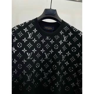 áo T-Shirt  phông LV