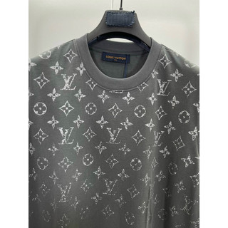 áo T-Shirt  phông LV