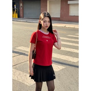 DVRK - Áo Thun Baby Tee Cổ Sọc Trắng Đỏ In Logo Privé-DVRK-24SS