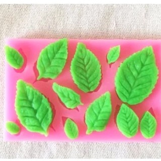 Khuôn silicon 3d 12 lá hoa hồng