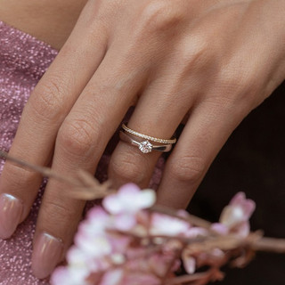 Nhẫn Nữ Unisex Mảnh Lấp Lánh Sang Trọng Micro Pavé Ring