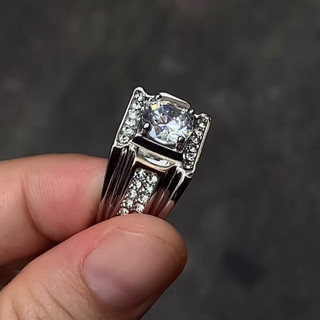 Nhẫn hột blingbling titan không rỉ