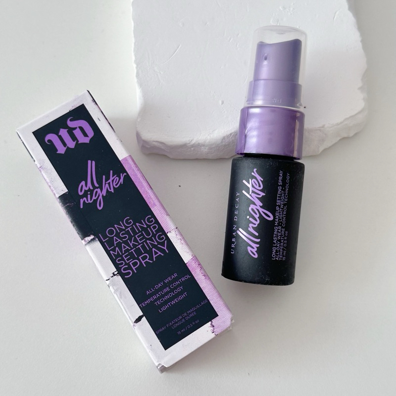 Có sẵn - Xịt khoá Makeup Urban Decay chính hãng