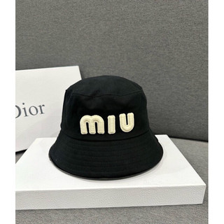 mũ lưỡi trai + mũ bucket