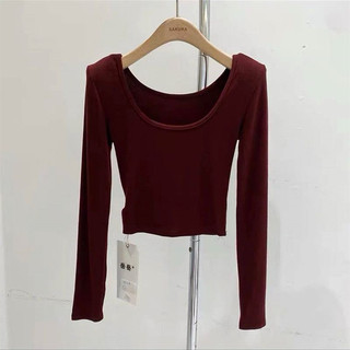 Áo thun ngắn cổ tròn ôm body