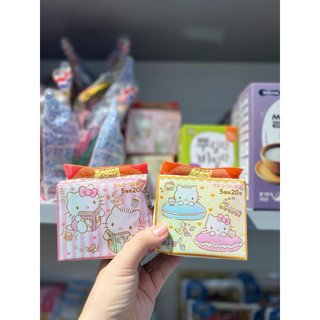 Gia vị rắc cơm Hello Kitty Nhật HSD 5/2026
