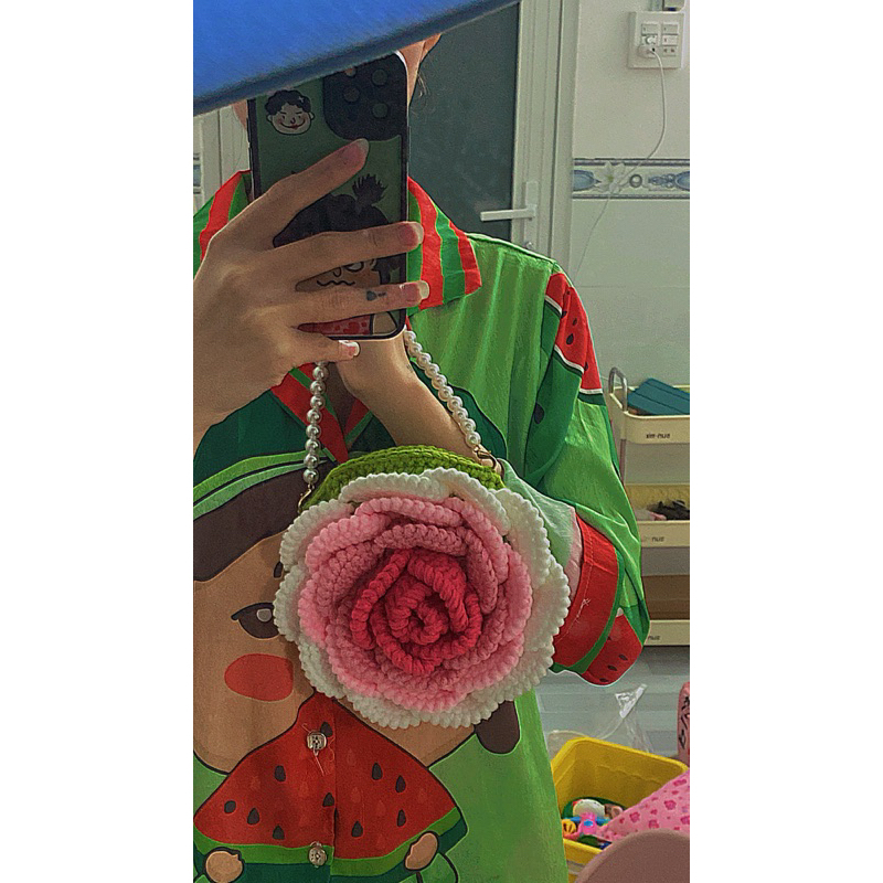 (Ảnh thật)TÚI HOA HỒNG CẦM TAY HANDMADE 🌹🧶19cm ƠI